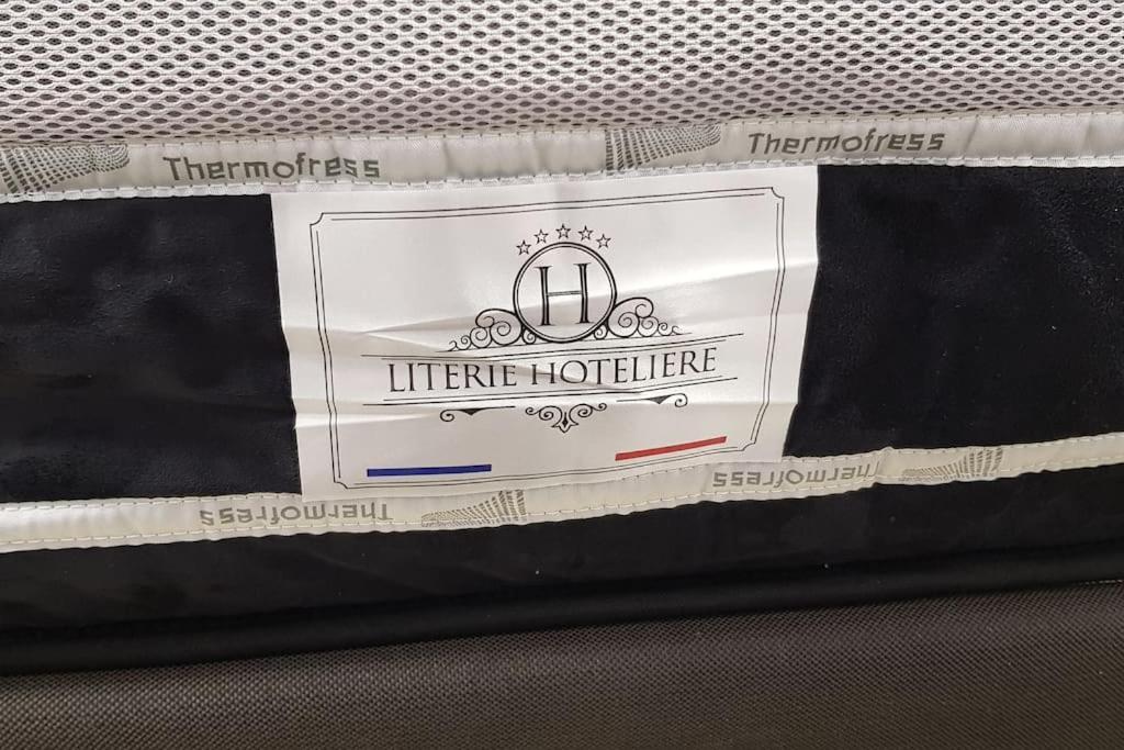 T2 Neuf Hypercentre 5 Couchages Appartement Saint-Quentin  Buitenkant foto