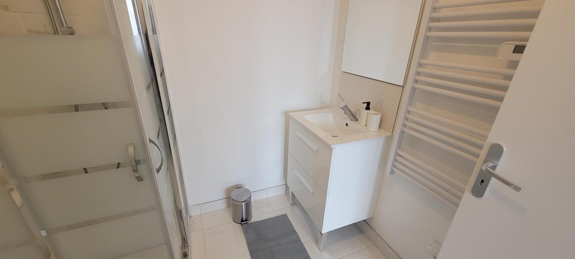 T2 Neuf Hypercentre 5 Couchages Appartement Saint-Quentin  Buitenkant foto